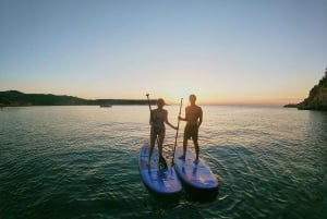 PADDLE SURF-TUR VED SOLNEDGANG PÅ DE BEDSTE MAGISKE STEDER