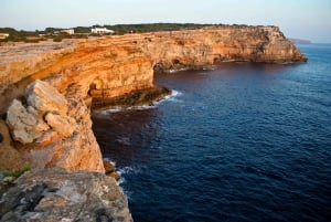 Ibiza: Formentera-kryssning med drinkar, lunch och snorkling