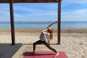 YOGA & MEDITATION AT THE BEACH OR IN THE FOREST