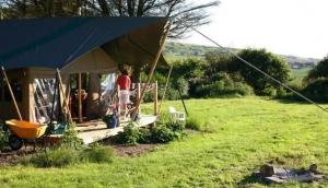 Tom's Eco Lodge