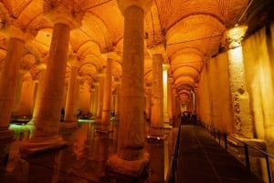Basilica Cistern Guided Tour & Blue Mosque Audio Guide