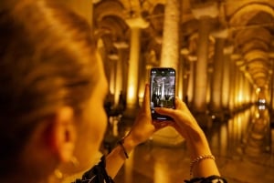 Basilica Cistern Guided Tour & Blue Mosque Audio Guide