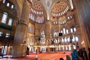 Blue Mosque, Hagia Sophia, Topkapı Palace &Grand Bazaar Tour