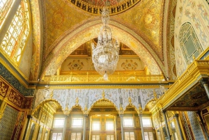 Blue Mosque, Hagia Sophia, Topkapı Palace &Grand Bazaar Tour