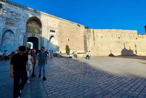 Blue Mosque, Topkapı Palace and Harem Guided Tour