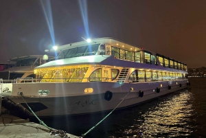 Bosphorus Dinner Cruise w/ Unlimited Drinks & Entertainment