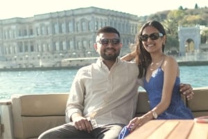 Bosphorus: Sunset Yacht Cruise with Private Yacht