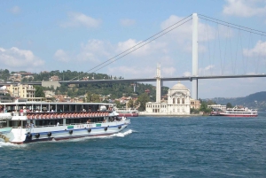 Bosphorus Tour With Lunch