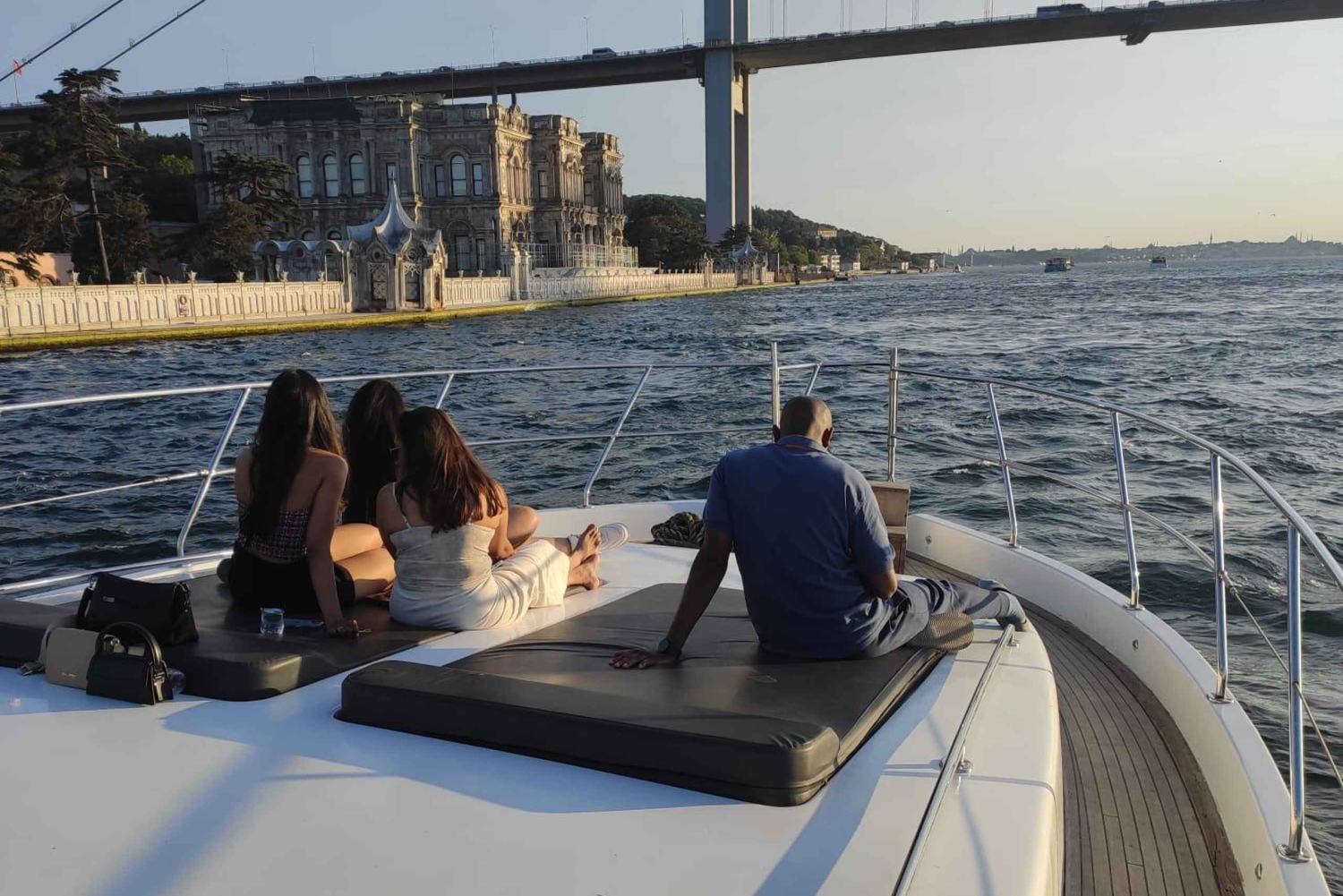 Daytime Bosphorus Yacht Tour with Snacks SMALL GROUPS
