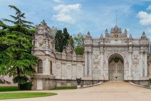 Dolmabahce Palace & Basilica Cistern Tickets & Blue Mosque