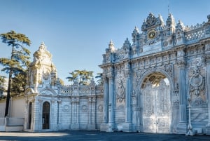 Dolmabahce Palace & Harem Skip-the-Line Entry & Audio Guide