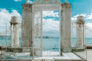Dolmabahce Palace Ticket & Bosphorus Boat Tour Experience