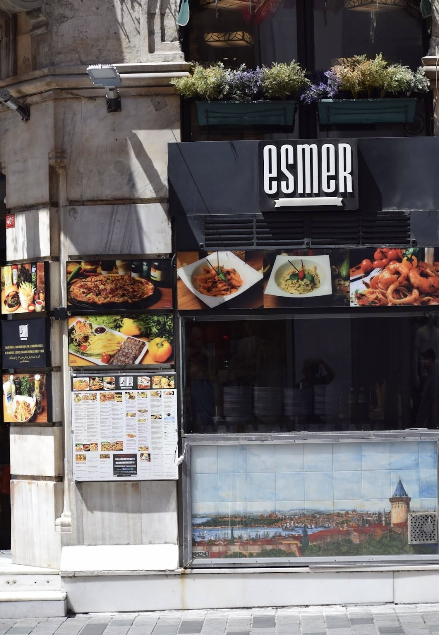 Esmer Cafe