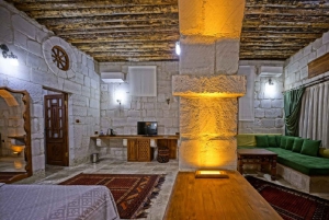 From Istanbul: 2-Day Cappadocia Highlights Tour by Plane