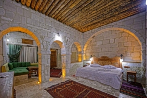 From Istanbul: 2-Day Cappadocia Highlights Tour by Plane