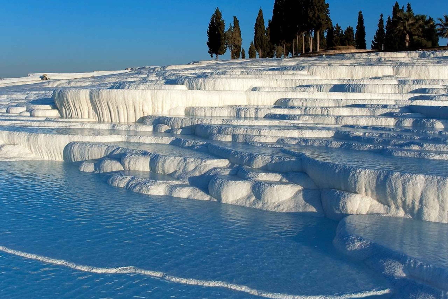 From Istanbul: 2-Day Ephesus, Pamukkale, & Hierapolis Tour