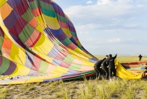From Istanbul: 2-Day Trip to Cappadocia w/Balloon+Cave Hotel