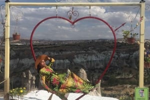 From Istanbul: 4-Day Istanbul, Cappadocia, Flight,Cave Hotel