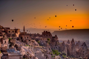 From Istanbul: 4-Day Istanbul, Cappadocia, Flight,Cave Hotel