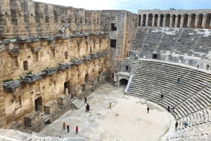 From Istanbul: Antalya & Alanya Private Day Tour with Lunch