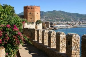 From Istanbul: Antalya & Alanya Private Day Tour with Lunch