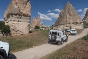From Istanbul: Cappadocia Highlights 2-Day Tour with Balloon