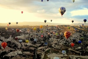 From Istanbul: Cappadocia Highlights 2-Day Tour with Balloon