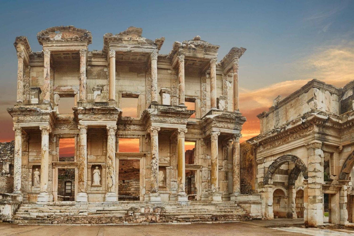 Ephesus and Virgin Mary Day Trip by Plane from Istanbul