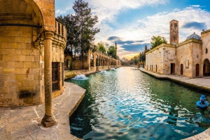 From Istanbul: Göbekli Tepe & Mount Nemrut 1 or 2 Day Tour