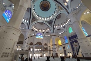 Istanbul: Explore Europe and Asia by Guided Bus and Boat