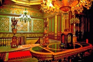 Full-Day Tour with 2 Continents in 1 Day