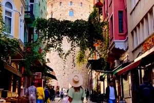 Istanbul: Galata Tower Entry Ticket with Audio Guide