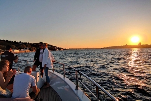 Guided Dolmabahce Palace Tour with Bosphorus Sunset Cruise
