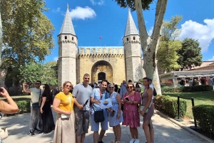 Topkapi Palace & Harem, Skip-the-Line SMALL GROUP