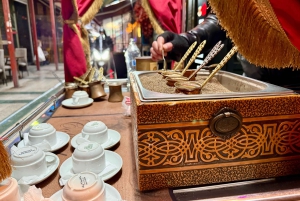 Istanbul: 10 Tastings Food Tour with a Local Host