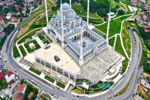 Istanbul Europe&Asian Sides Full Day Tour-with Boat & Lunch