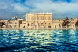 Istanbul 2-Hour Private Bosphorus Yacht Tour