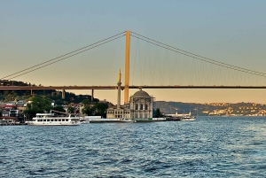 Istanbul: 4-Nights Hotel Accomodation w/Transfers and Tours