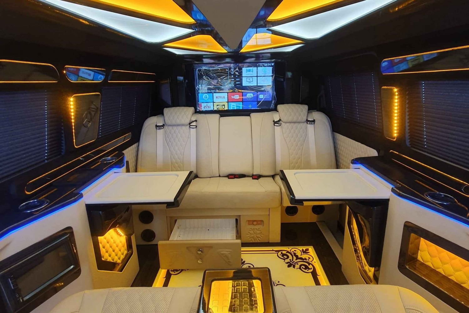 İstanbul Airport Taxi l Saw - İst