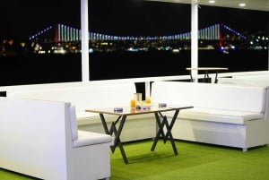 İstanbul: All-included Bosphorus Cruise Tour and Dinner