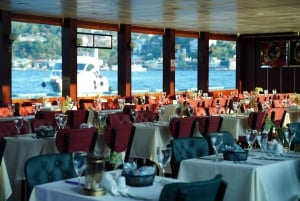 İstanbul: All-included Bosphorus Cruise Tour and Dinner