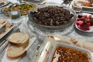 Istanbul Authentic Turkish Family Dinner with Eastern Family