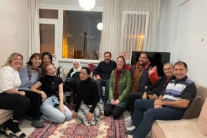 Istanbul Authentic Turkish Family Dinner with Eastern Family