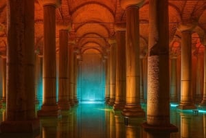 Istanbul: Basilica Cistern Night Shift Entry and Audio Guide