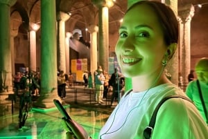 Istanbul: Basilica Cistern Night Shift Entry and Audio Guide