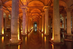 Istanbul: Basilica Cistern Night Shift Entry and Audio Guide