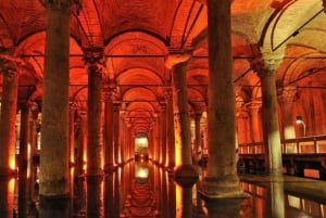 Istanbul: Blue Mosque Guided Tour & Basilica Cistern Ticket