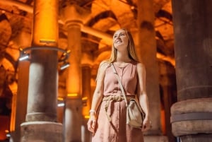 Istanbul: Basilica Cistern Small Group Tour with Tickets