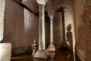 Istanbul: Basilica Cistern Walking Tour with Entry Ticket