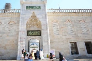 Istanbul: Basilica, Hagia Sophia, Blue Mosque Tour & Cruise